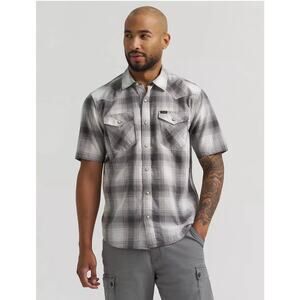 Wrangler Western short sleeve plaid grey and white button up Shirt